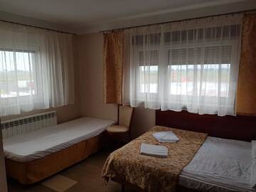 Фото номера Трехместный номер Мотели Motel Duet г. Granowo 4